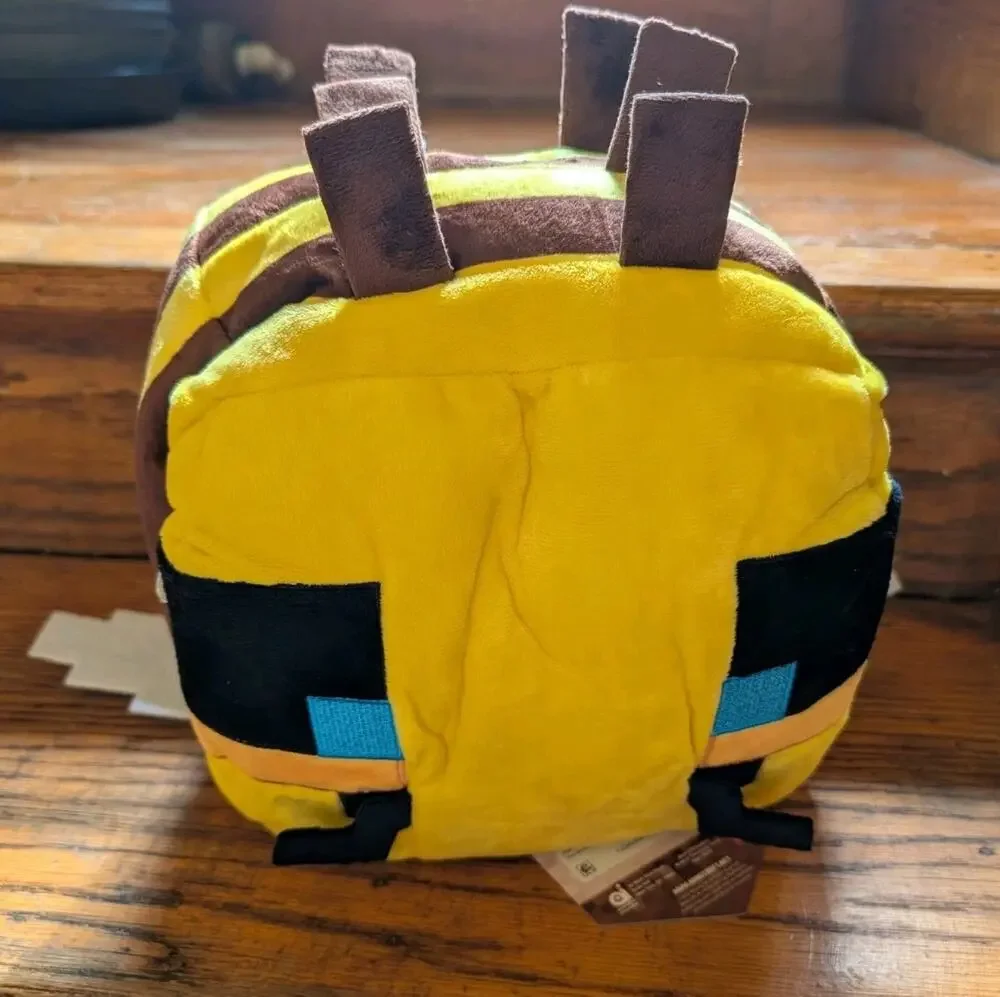 NWT Minecraft Bee Plush Backpack by Mojang